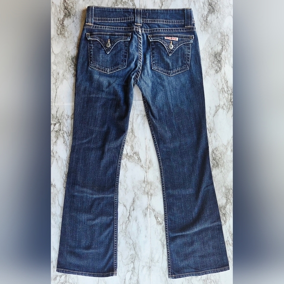 Hudson Jeans Beth Mid-Rise Baby Bootcut Jean - Picture 5 of 10